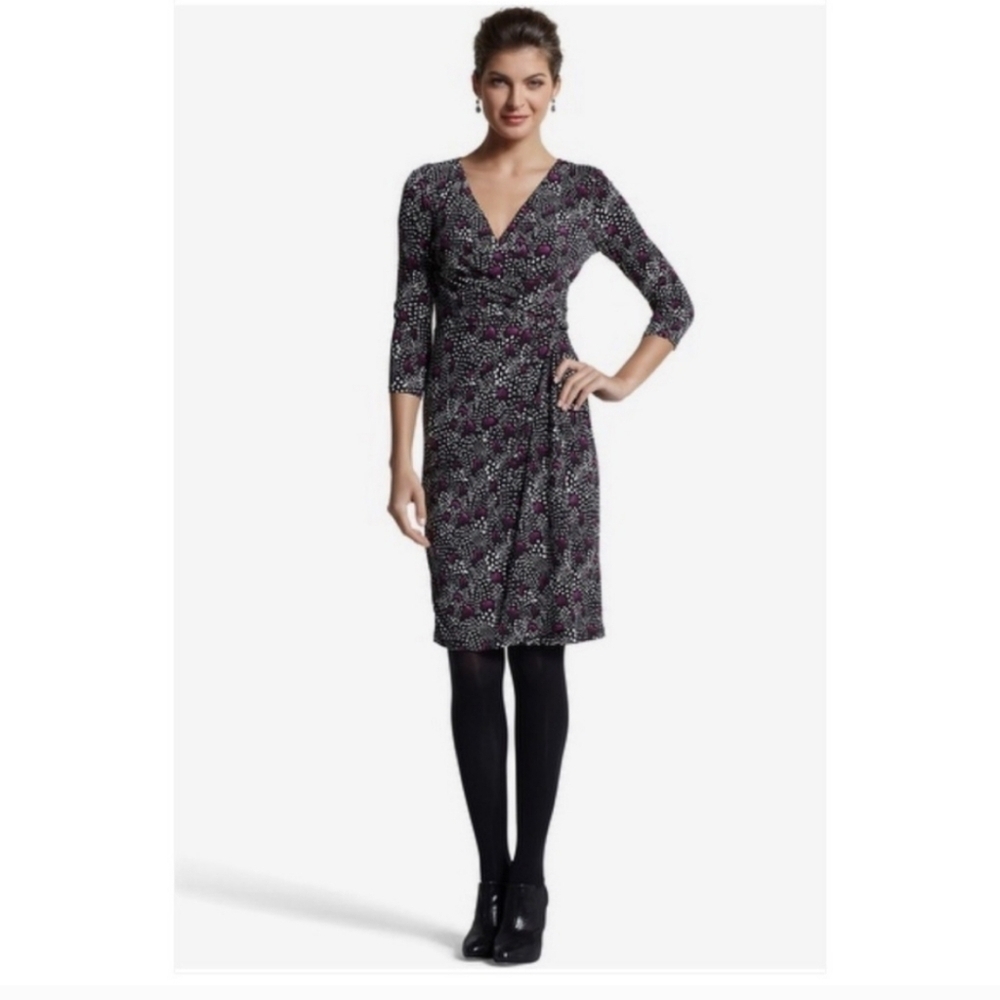 White House Black Market sz 2 faux knit wrap dress